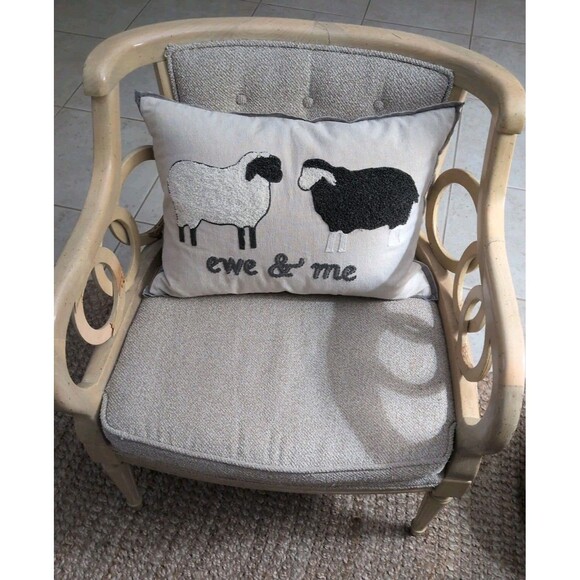 Pottery Barn Ewe & Me Embroidered Pillow Cover 15 x 20 Feather/Down Pillow - Picture 1 of 13